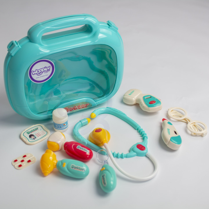WOOPIE Medical Set Little Doctor Doctor in a Suitcase Light Sound + Acc.