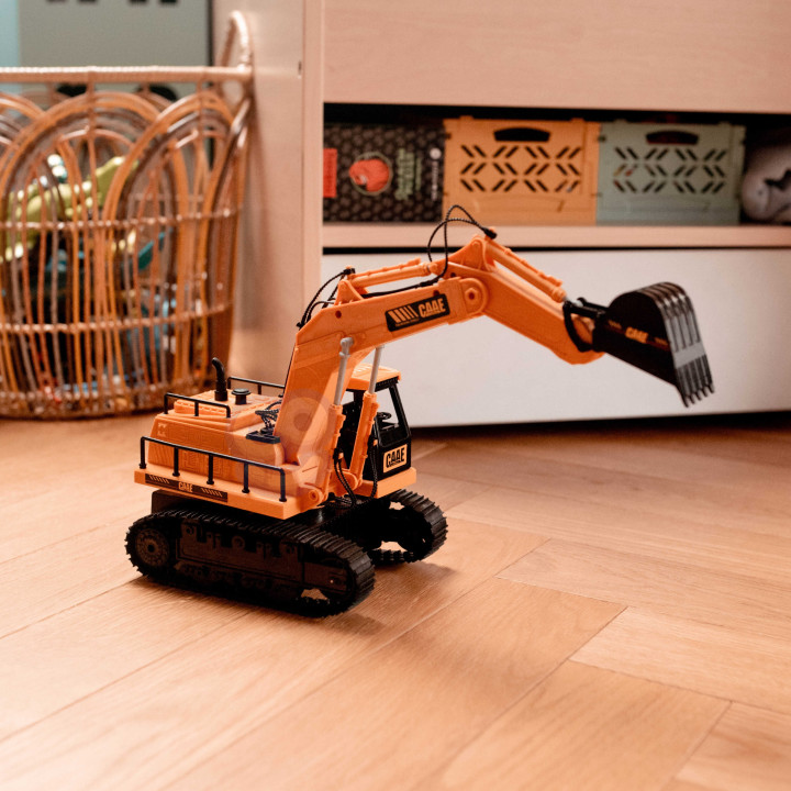 WOOPIE Large Remote Controlled Excavator on Tracks 7 Functions Sound + Acc.