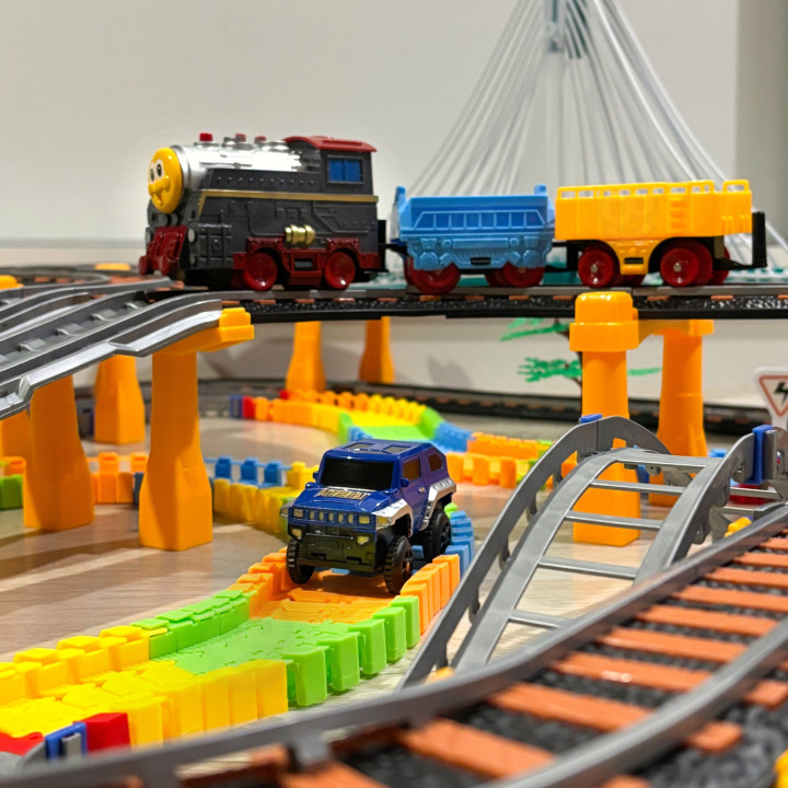 WOOPIE Electric Train Race Track 2in1 Train Viaduct Car XXL 192 pcs.