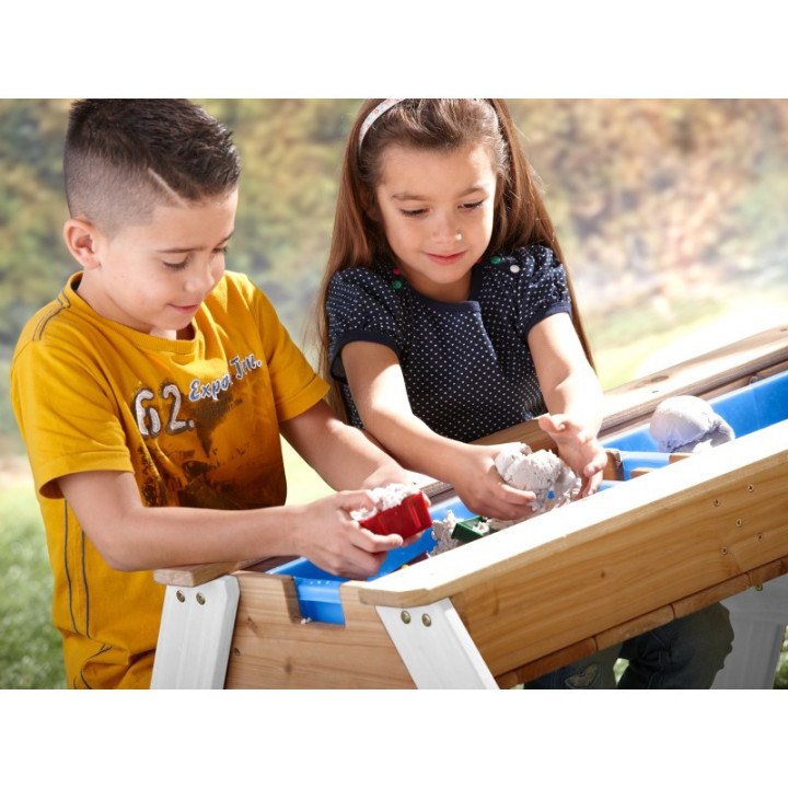 AXI Nick Picnic Table with Bench and Umbrella and Water/Sand Containers