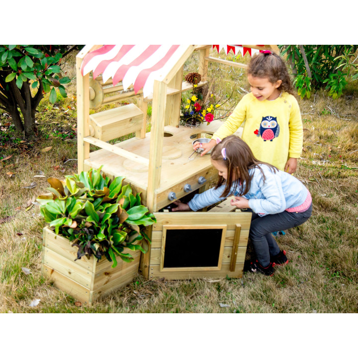 CLASSIC WORLD EDU Large Wooden Kitchen with Roof Accessories