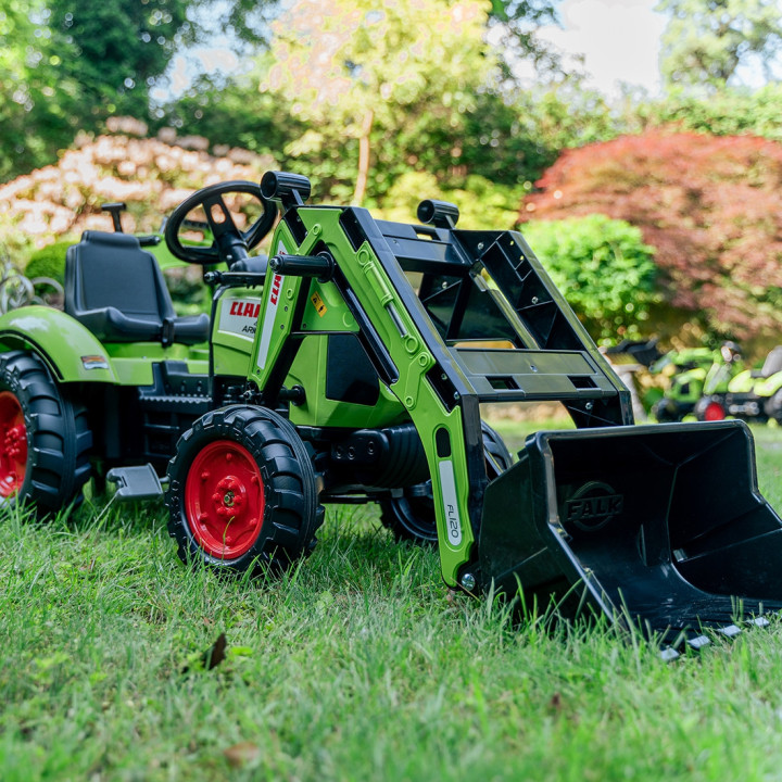 FALK Claas Axos 330 Pedal Tractor with Excavator and Trailer 3-7 years