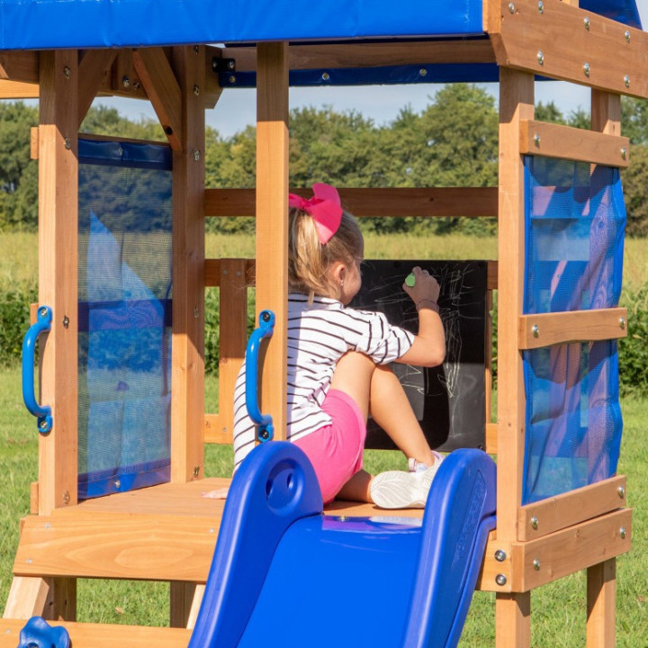 BACKYARD DISCOVERY Wooden Playground Aurora Playhouse Slide