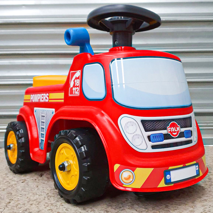 FALK Ride-on Fire Truck with Horn from 1 year