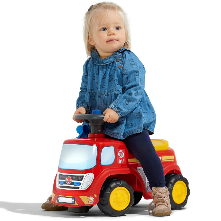 FALK Ride-on Fire Truck with Horn from 1 year