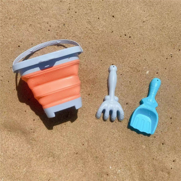 WOOPIE Folding Bucket with Rake and Shovel Set Orange