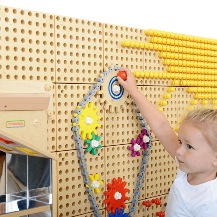 MASTERKIDZ Gears and Chain Wall Board 79 Pieces. Build your own mechanism.