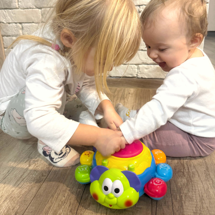 WOOPIE Interactive Ladybug Crawling Toy