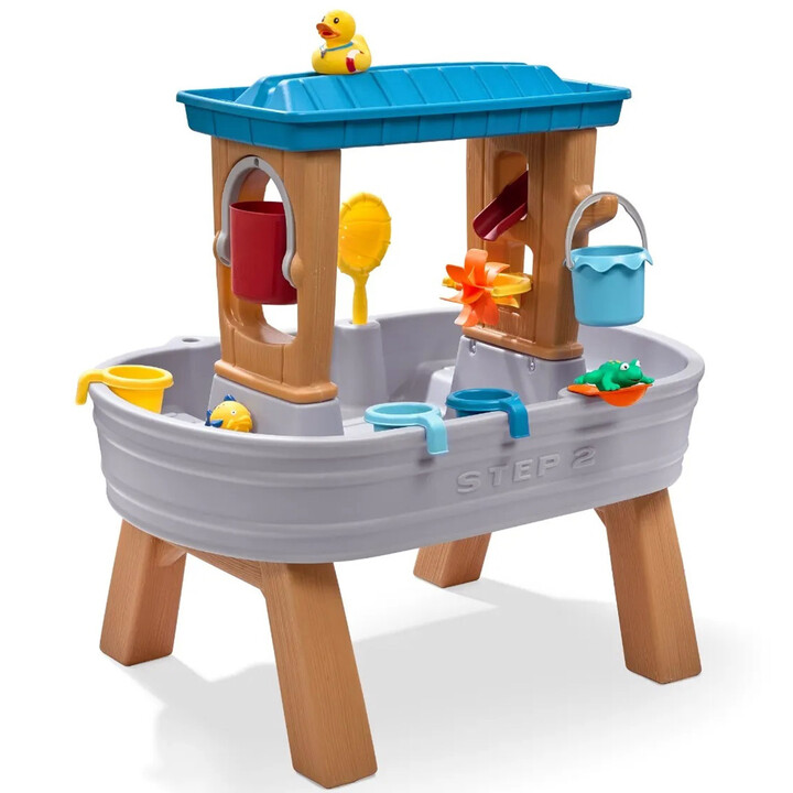 Step2 Water Table with Rain Shower, Bucket and Funnel + Animals