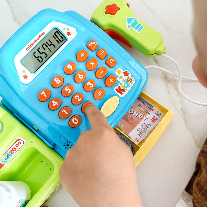 WOOPIE Cash Register with Shelf and Accessories