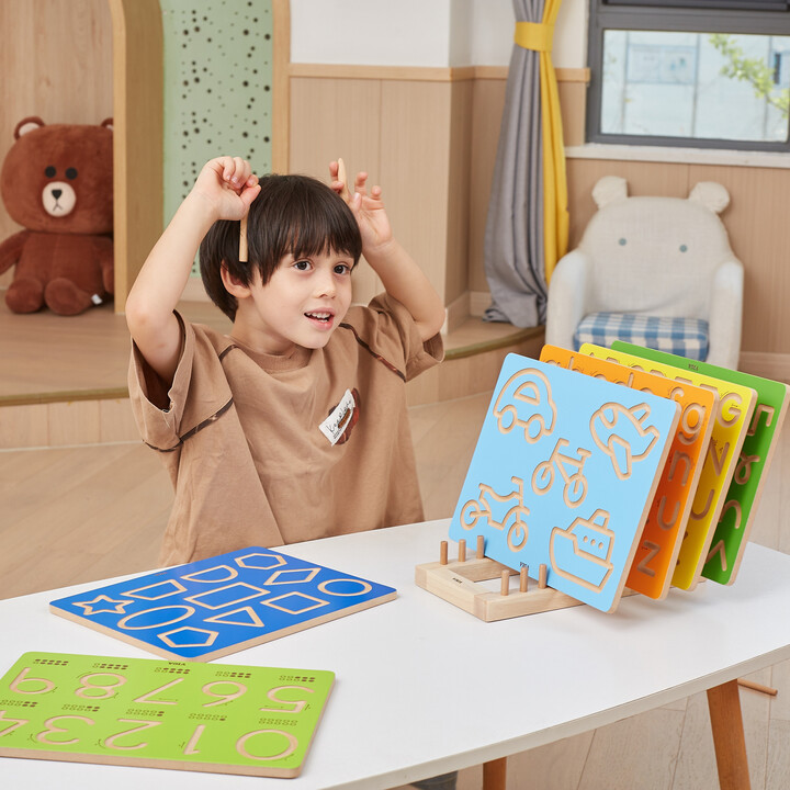 VIGA Graphomotor Board Large Letters Learning to Write