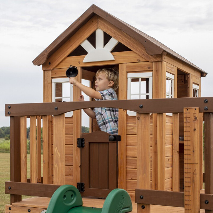 BACKYARD DISCOVERY Echo Heights Wooden Playground Slide House Kitchen