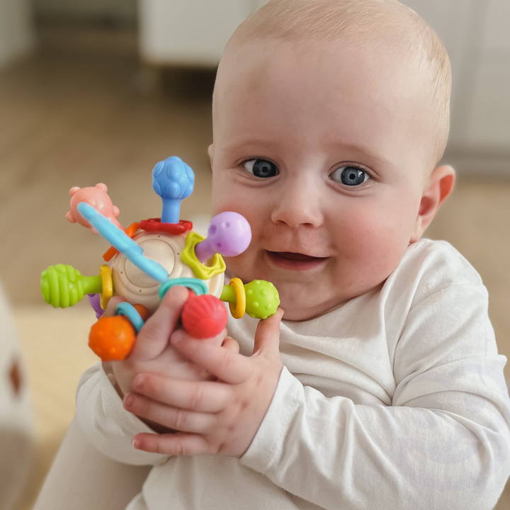 WOOPIE BABY Kolorowa Grzechotka w Kształcie Piłki 0m+