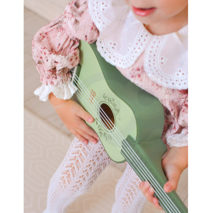 CLASSIC WORLD Wooden Guitar for Children Vintage Musical Instrument 3+
