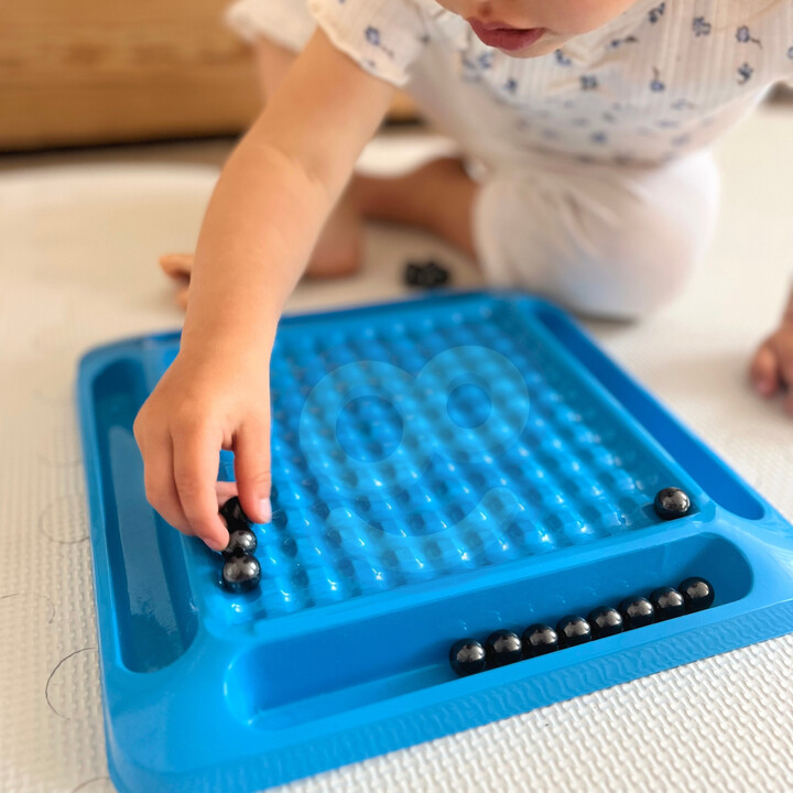 WOOPIE Magnetic Balls Board Game