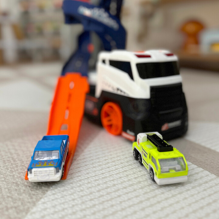 Woopie Parking Garage Track Transporter Truck Tow Truck Car XL