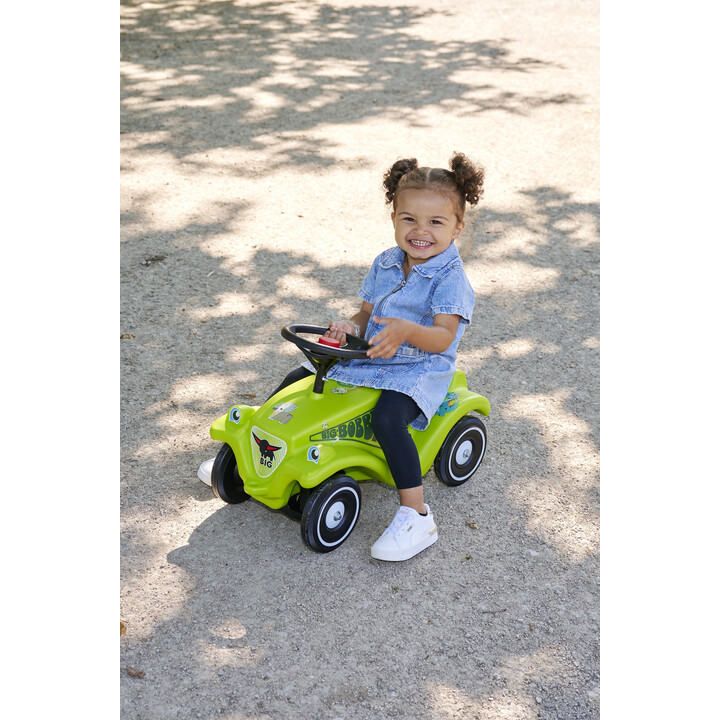 Big Ride-on Dinosaur Bobby Car Classic