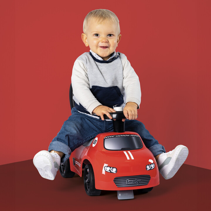 Smoby Red Ride-On with Horn