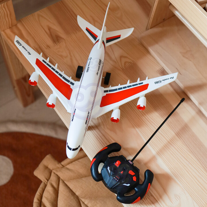 WOOPIE Remote Controlled Passenger Airline