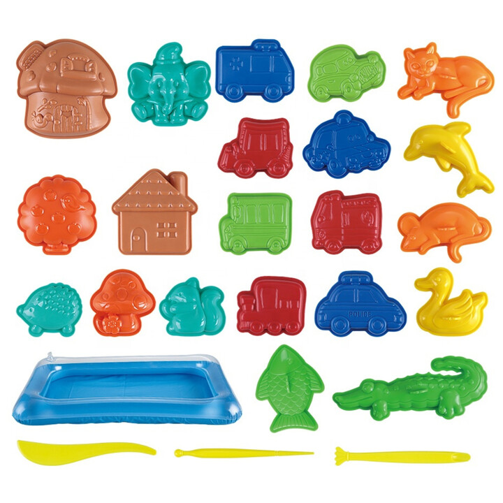 WOOPIE Kinetic Sand 0.8 kg Set in Basket with Molds + /