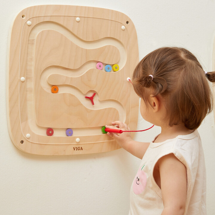 VIGA Wooden Sensory Manipulation Board Gravitational Flow