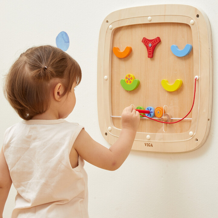 VIGA Wooden Manipulative Sensory Pinball Game Board