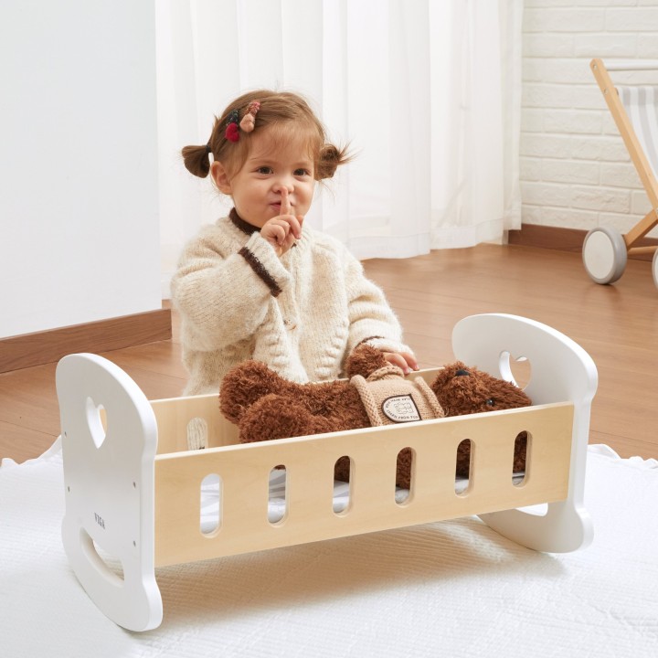 Viga wooden doll cradle – set with bedding and hearts