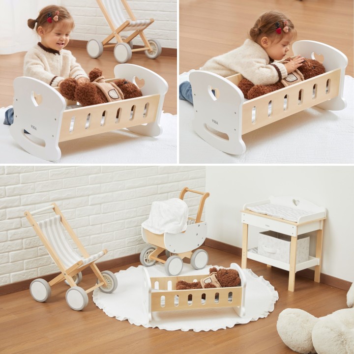 Kołyska drewniana dla lalek Viga – zestaw z pościelą i serduszkami