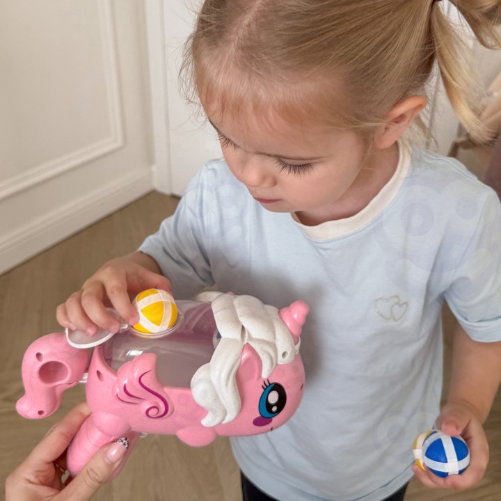 Woopie 2-in-1 Velcro Darts Arcade Game Unicorn