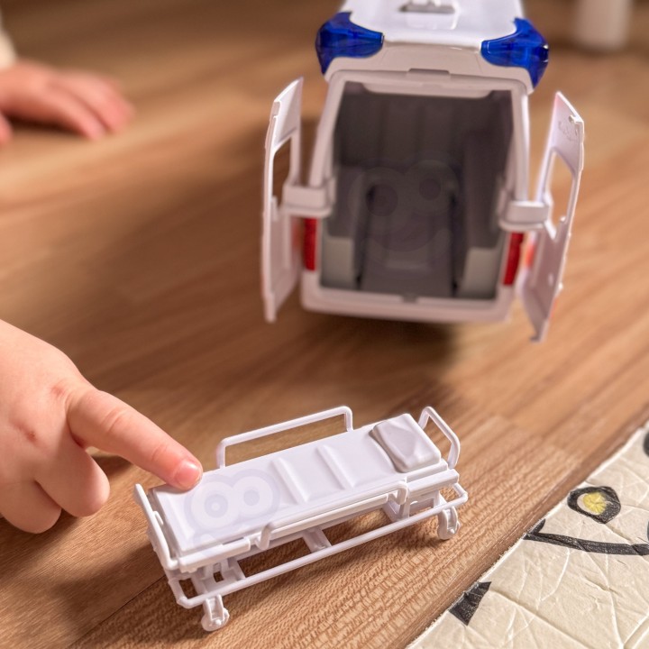 Woopie Ambulance – a toy with sound and light
