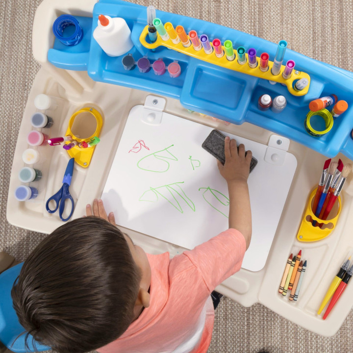 STEP2 Desk with Chair Educational Art Corner Deluxe