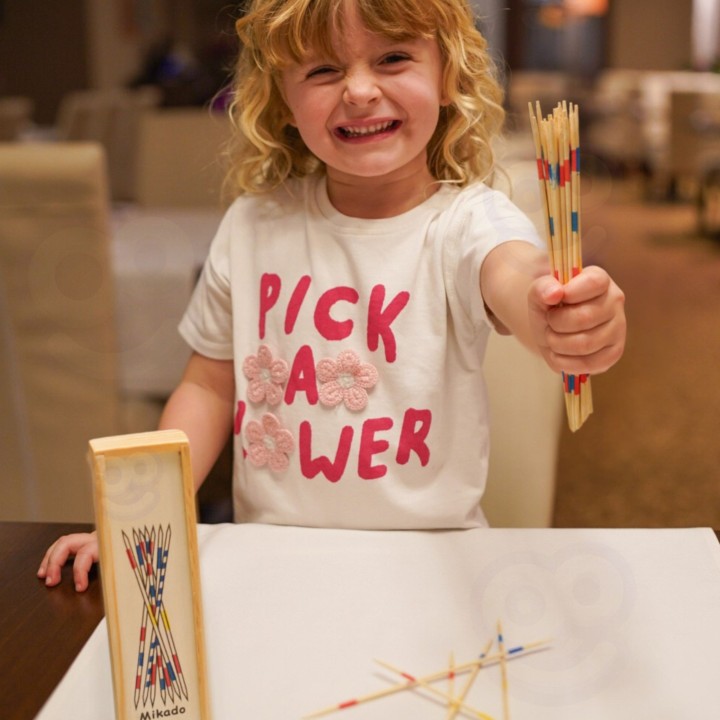 Wooden pickaxes - the classic arcade and educational game Woopie