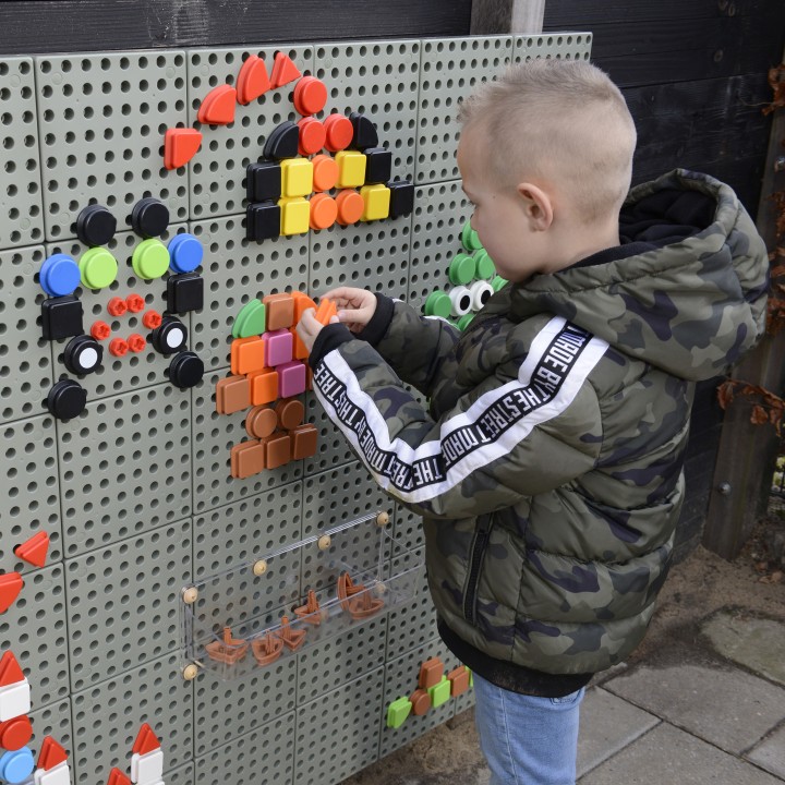 MASTERKIDZ Geometryczne Elementy Tablic 256 szt - Kreatywna Nauka