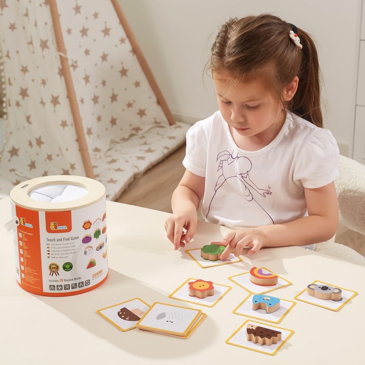 Wooden blocks "Blind Game" - fun and learning for children from Viga