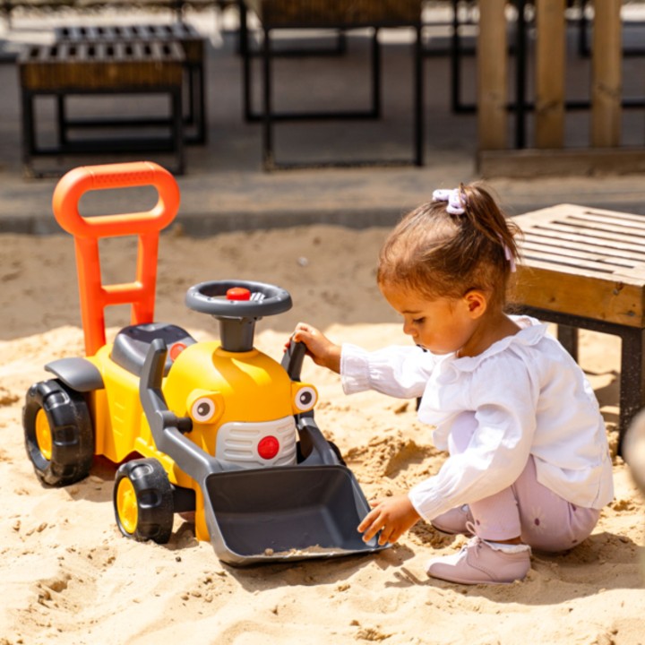 Komatsu Falk Ride-on Tractor - Pusher with Bucket and Horn