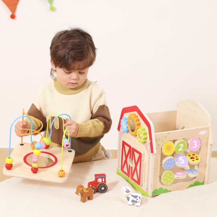 Activity Farm Viga – 7 activity cube 18m+