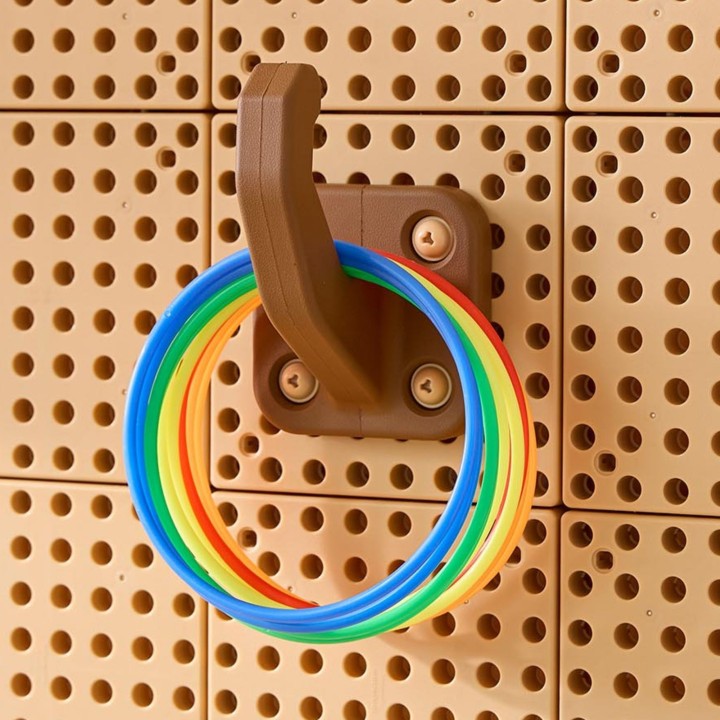 Masterkidz Ring Play and Learning Set develops accuracy and coordination