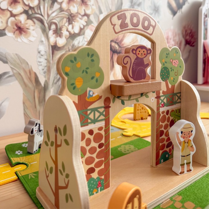 Drewniane Zoo w Torbie Tooky Toy - Safari z Figurkami i Pojazdami