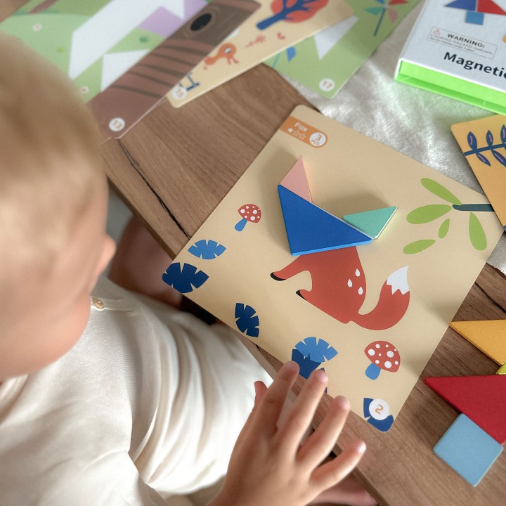 WOOPIE Shape Puzzle - Magnetic Box and Creative Fun for 3+