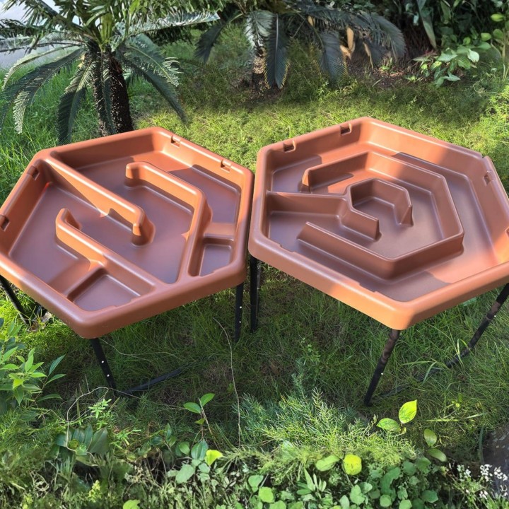 Masterkidz Hexagonal Water Table - Creative Outdoor Fun