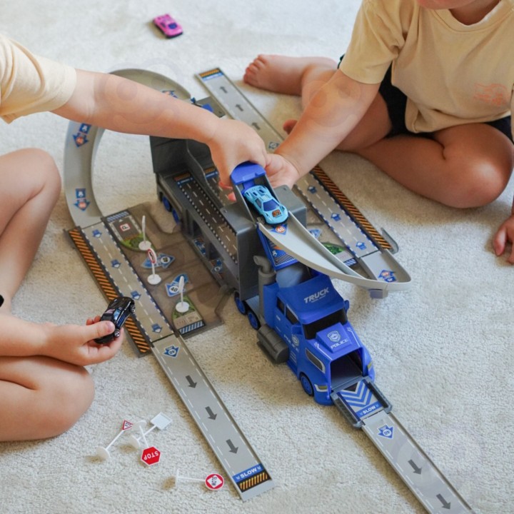 WOOPIE Police Truck 2 in 1 - Transporter and Car Track