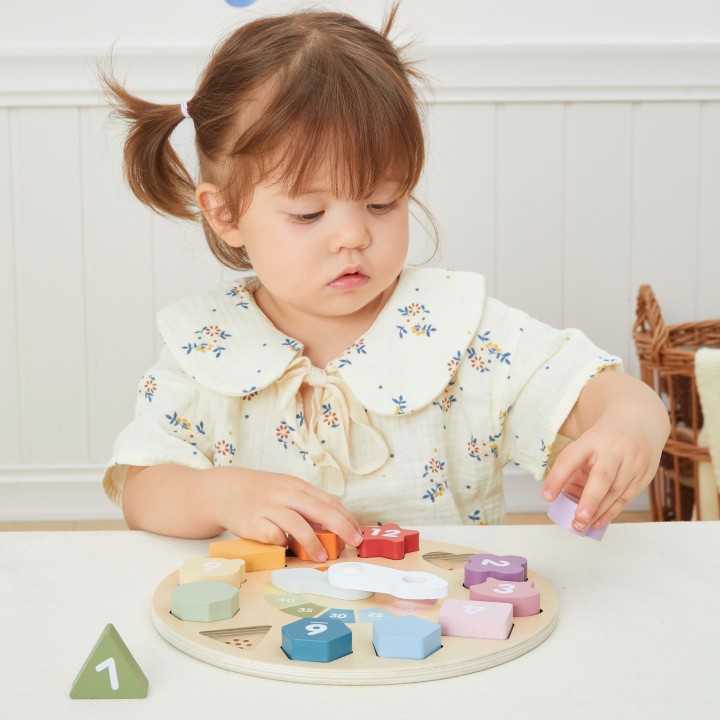 Viga Wooden Educational Clock Shape Sorter