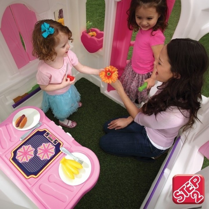 Step2 Plastic Children's House with Hearts for the Garden