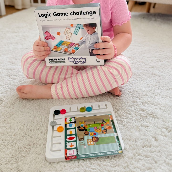 WOOPIE Set of 60 Logical Games for 3+ - Development and Fun