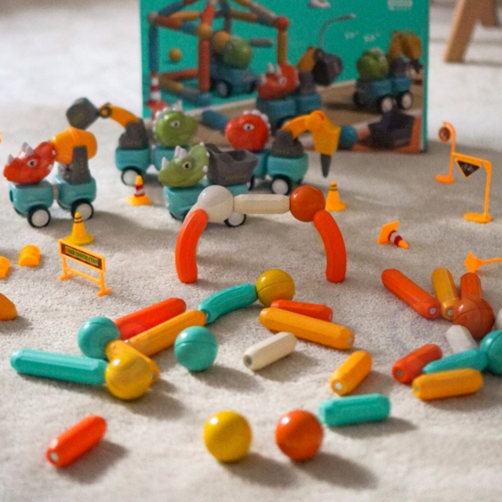 WOOPIE Dinosaurs Magnetic Blocks 84 pcs – Creative fun!