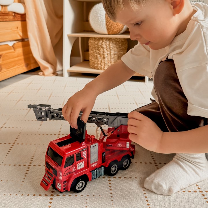 WOOPIE Fire Truck with Movable Ladder - Toy for Children