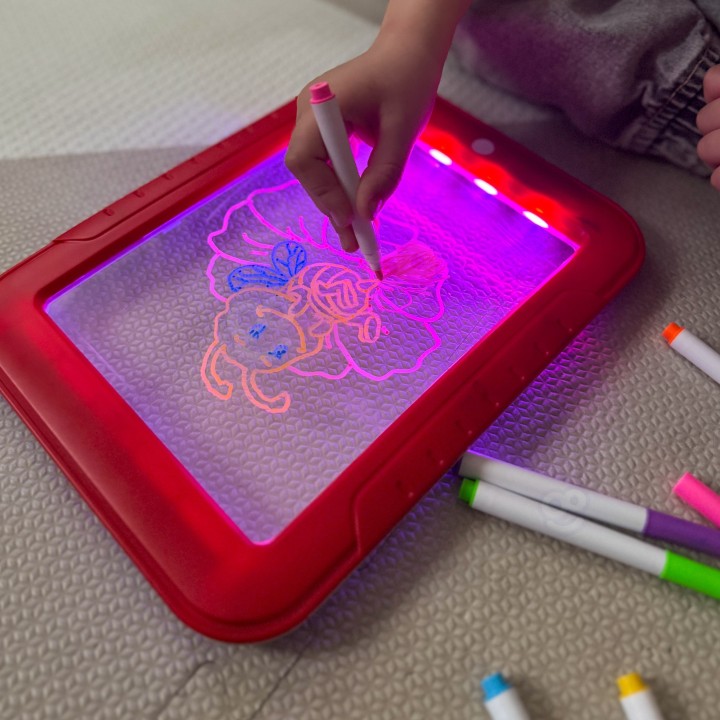 Magiczny Tablet Do Rysowania Woopie - LED, zabawa bez bałaganu