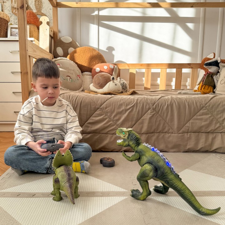 WOOPIE Dinozaur RC Robot Triceratops - Zdalnie Sterowany Zabawka