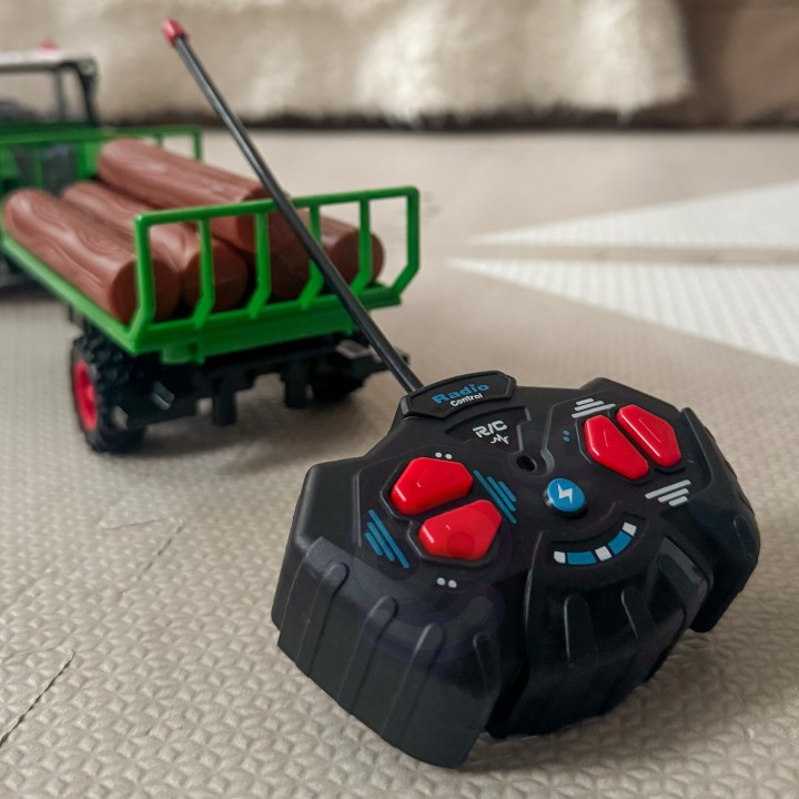 WOOPIE RC Tractor with Trailer 1:24 - Remote Controlled Car