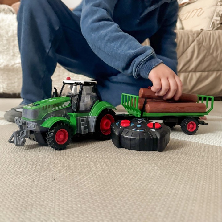 WOOPIE RC Tractor with Trailer 1:24 - Remote Controlled Car